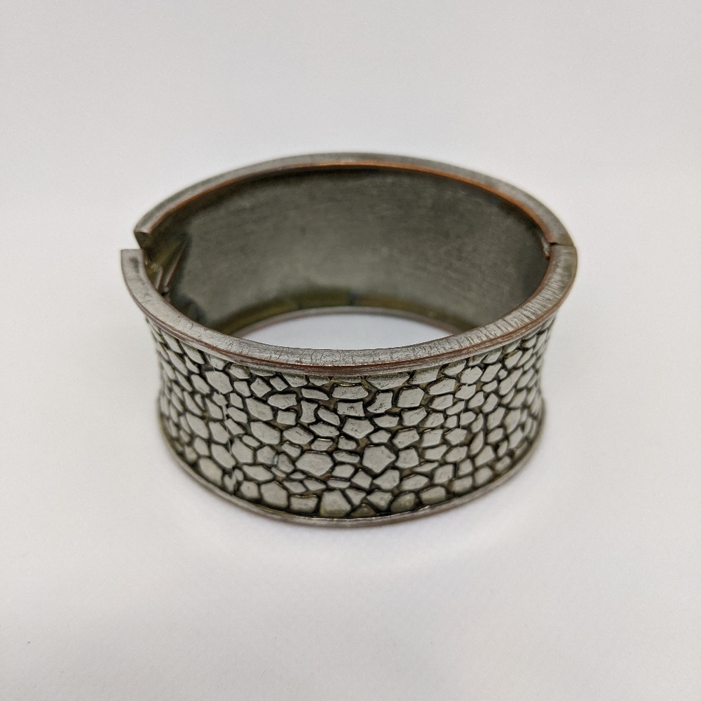 Dragon Scale Clamper Bracelet